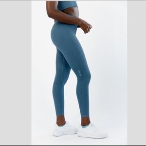 ACTA Seamless Ribbed Leggings